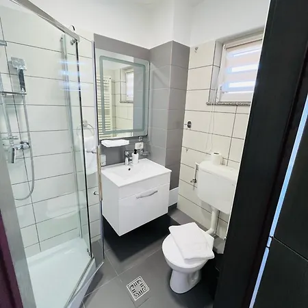 Random House 게스트하우스 브라쇼브